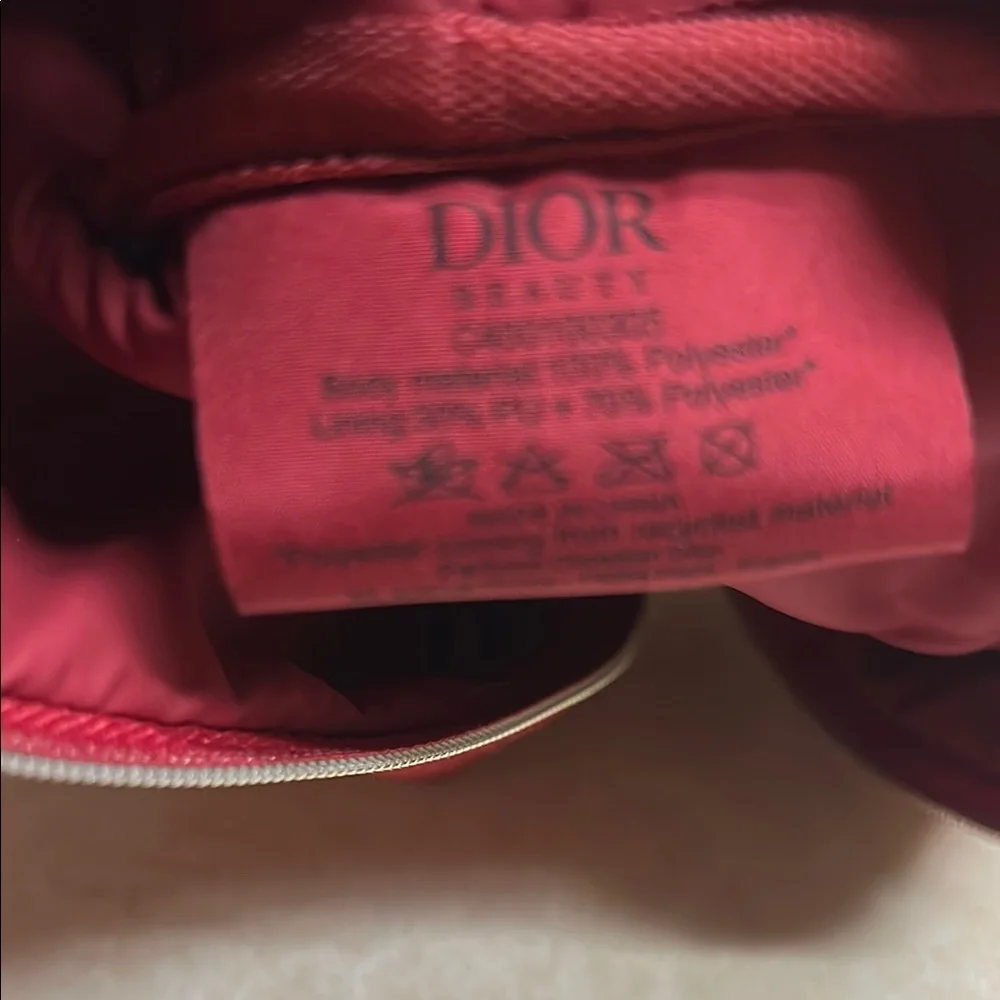 Dior Red Cosmetic Bag - Picture 5 of 5